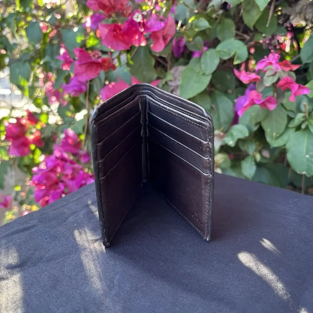 GUCCI Men’s Gucccissima Leather Bifold Wallet Brown